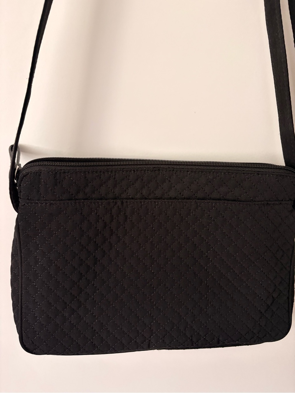 Vera Bradley Black Quilted Crossbody Messenger Bag - Picture 4 of 5